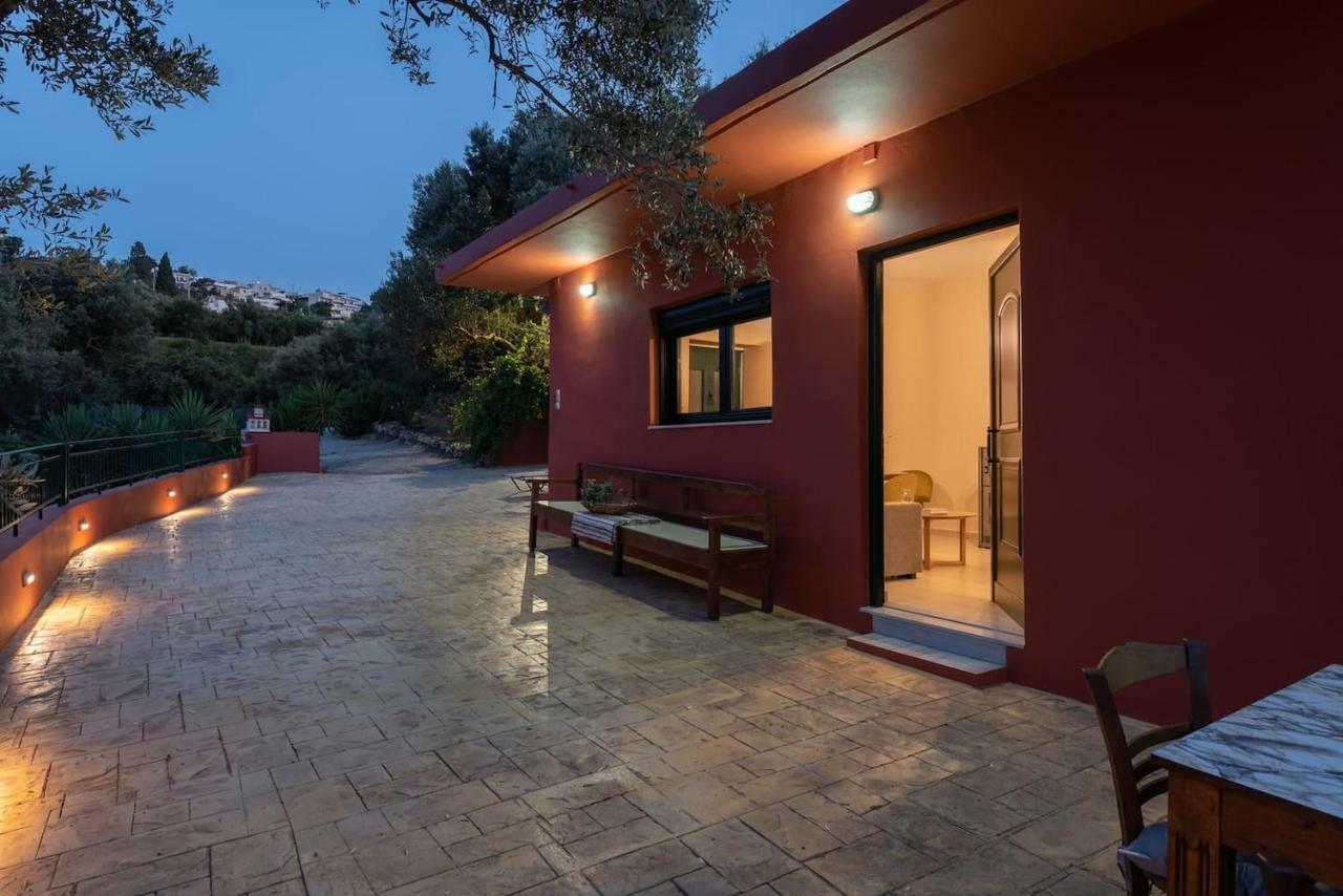Agapi'S Home Roussospítion المظهر الخارجي الصورة